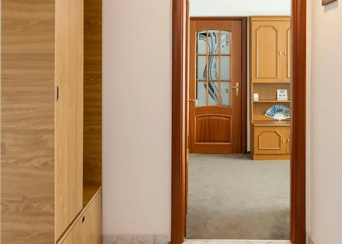 Berceni View Apartmán *